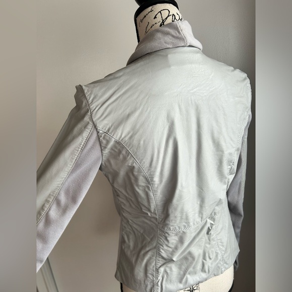 Blank NYC grey asymmetrical zip up jacket - Picture 7 of 7